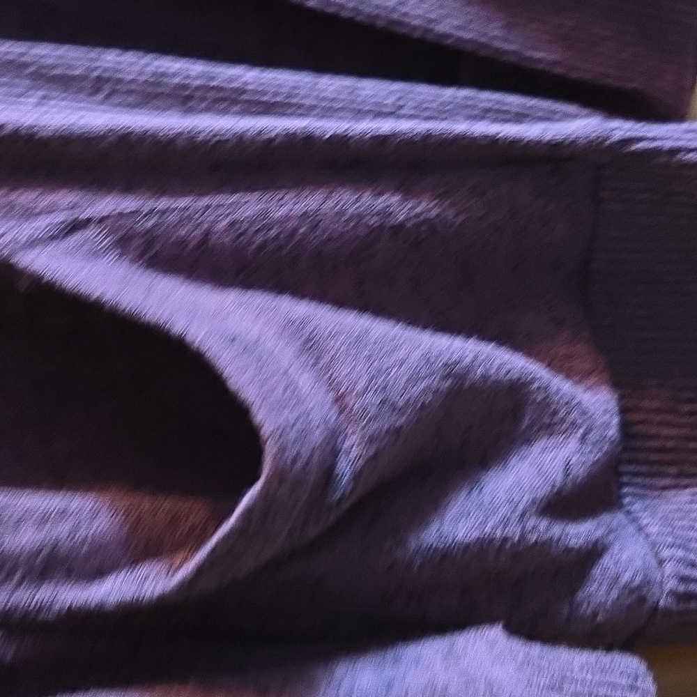 Cardigan - Picture 2 of 3
